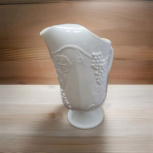 Indiana Colony Harvest, Vintage Milk, Glass Pitcher